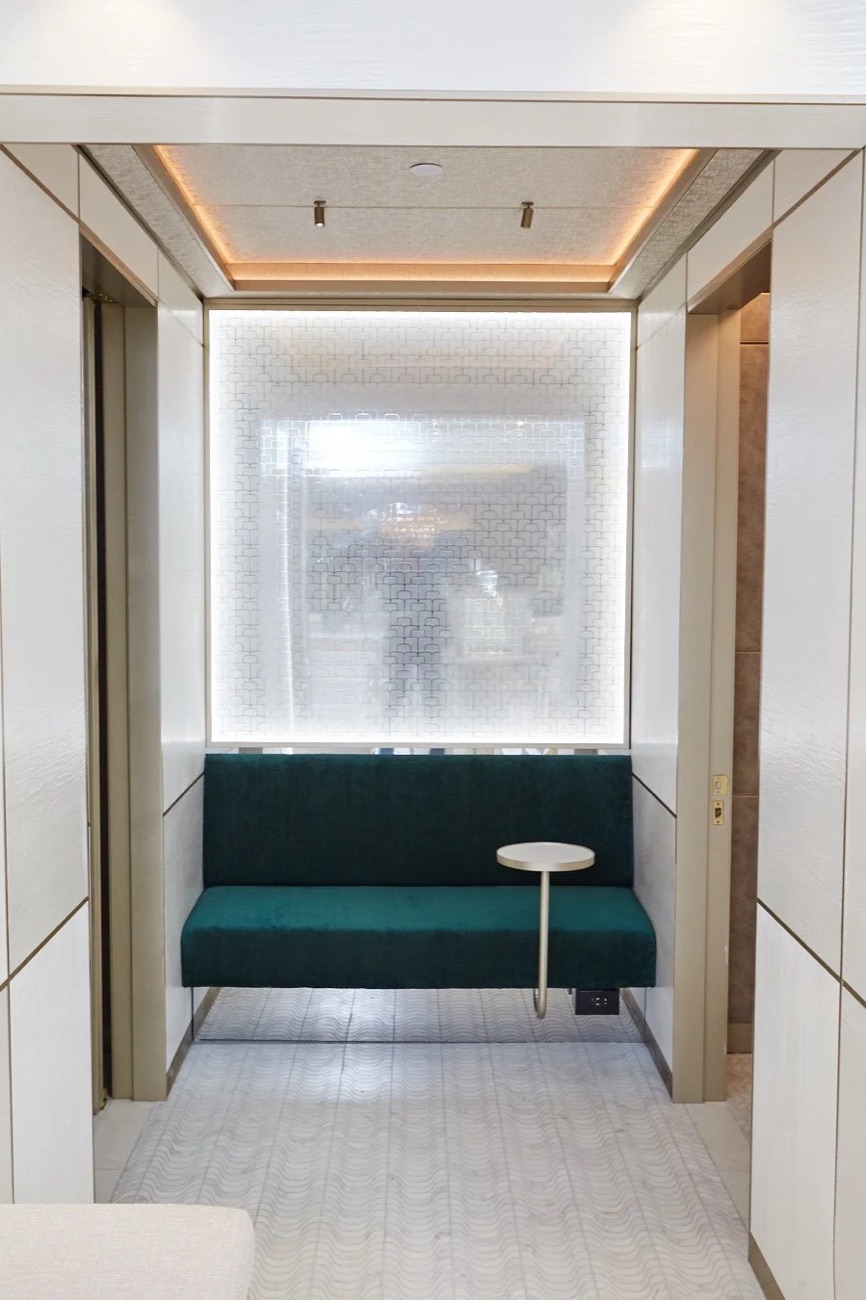 La Mer retail environment with custom millwork